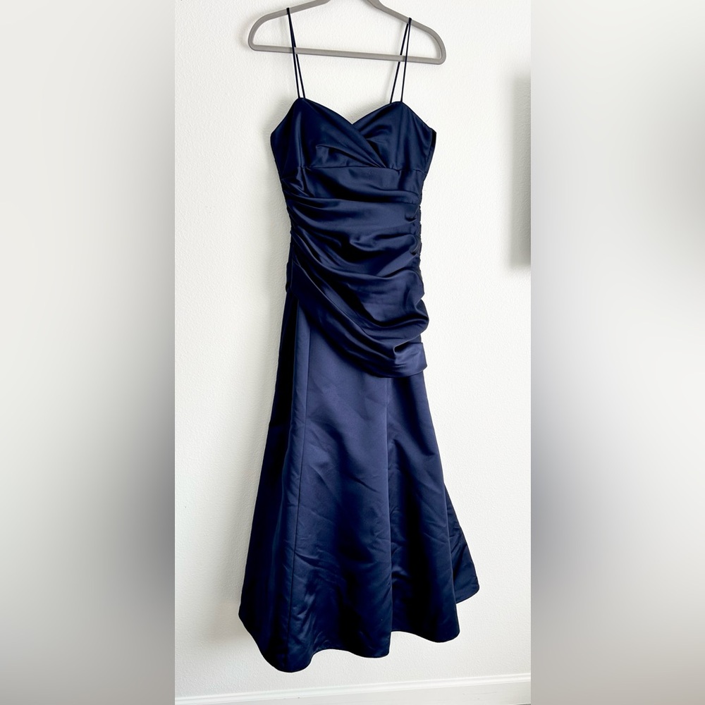 DAVID’S BRIDAL MAXI 60” GOWN, NAVY BLUE SATINSIZE THIN STRAPS RUCHED MERMAID 8